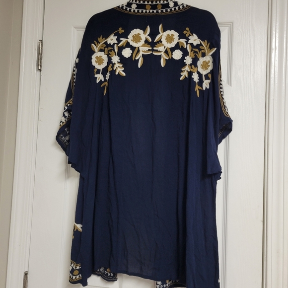 Angel Heart Boutique NWT Embroidered Open Cardigan. - Picture 3 of 16